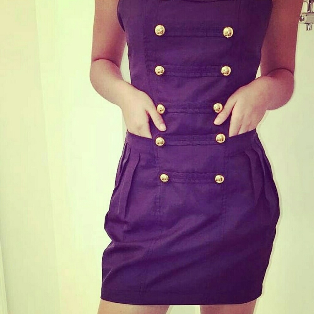 Dress - Picture 3 of 4